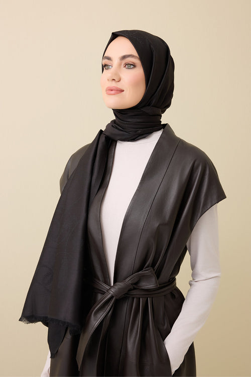 Püskül Noor Siyah Jakar İpek Şal 70x200