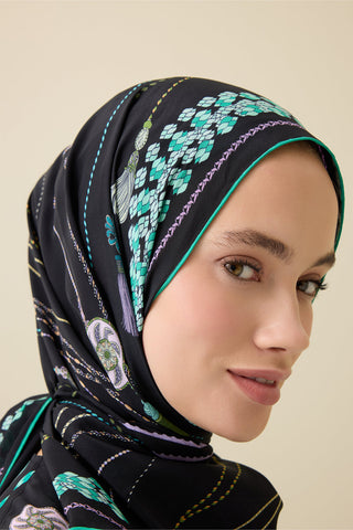 Püskül Noor Siyah-Yeşil Krep İpek Abaya Şalı 70x210