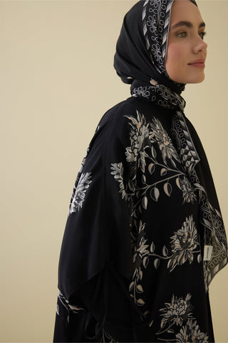 Şakayık Siyah-Gri İpek Abaya
