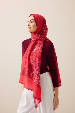 Oriental Flower Fuchsia Floss Cotton Shawl
