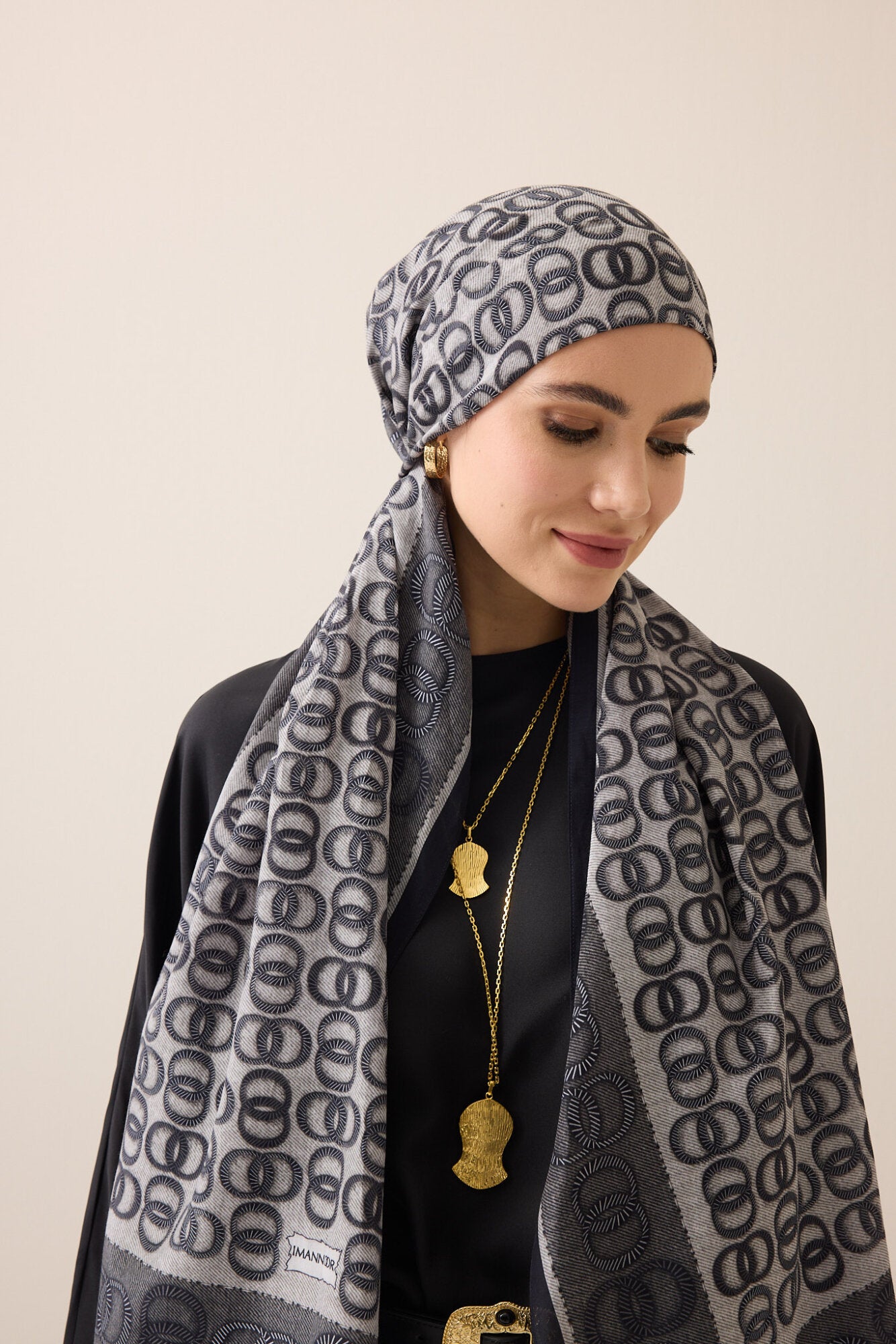 Sarma Noor Siyah-Beyaz Pamuk Floş Şal 70x210