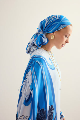 Yeni Dünya Mavi Krep İpek Abaya