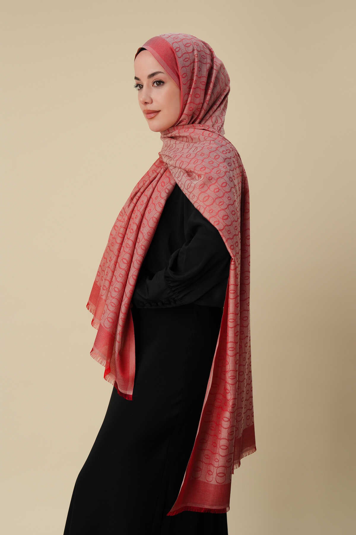 Zincir Monogram Mercan Pamuk İpek Şal 80x210